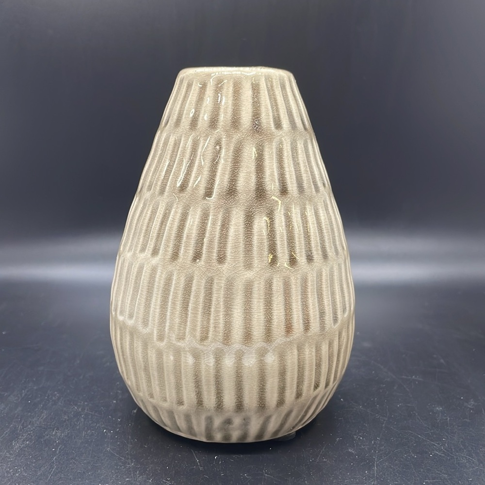 NWT Pier 1 retired tan brown textured vertical lines vase